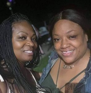 Meet your Posher, Caprice